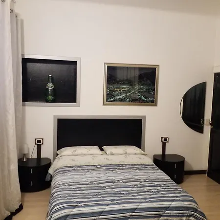 Alojamento de Acomodação e Pequeno-almoço Casa Nunzia Domodossola